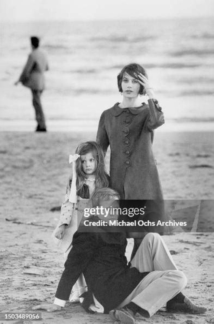 Actors Klaus Kinski and Ruth Brigitte Tocki with their daughter... News