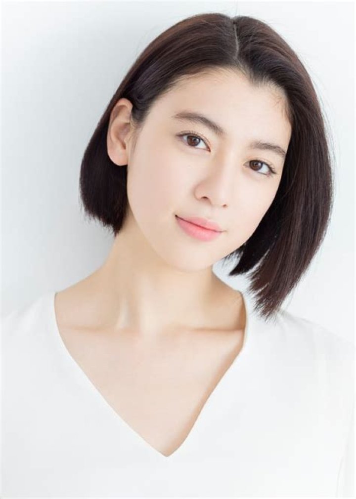 Ayaka Miyoshi Biography, Height & Life Story Super Stars Bio