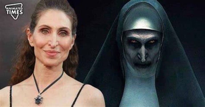 Bonnie Aarons in The Nun