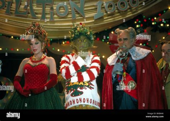 Christine Baranski, Jim Carrey and Jeffrey Tambor in How The Grinch Stole Christmas