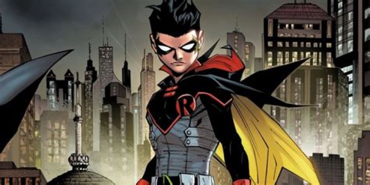 Damian Wayne as Robin in Teen Titans.
