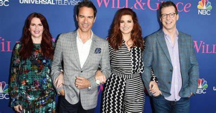 Debra Messing and the rest of the orignal cast of Will And Grace (2017)