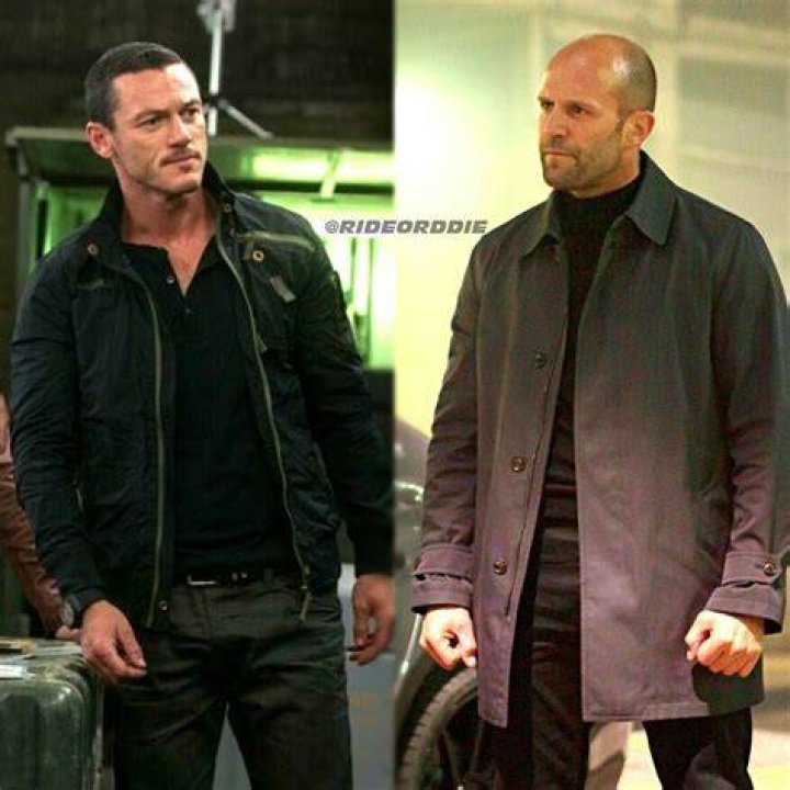Deckard Shaw looks at Owen in the hospital