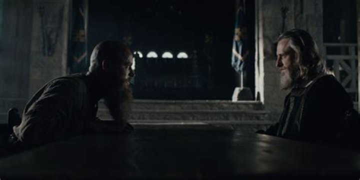 Ecbert first meets Ragnar in Vikings