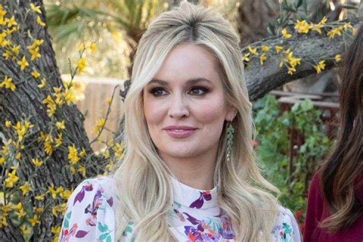 Emily Maynard's daughter Ricki in tattoo parlor
