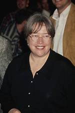 Exploring Kathy Bates' Decision on Motherhood