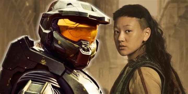 Master-Chief-Talking-To-Kwan-With-Strange-Voice-Halo