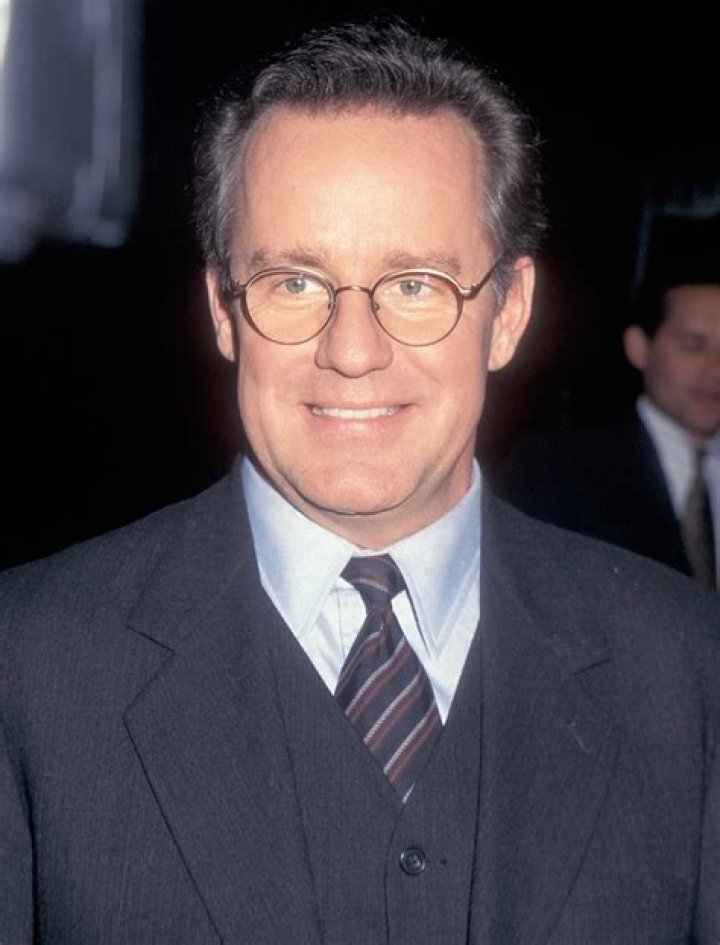 Phil Hartman as an older Frank Sinatra in a sketch from Saturday Night Live.