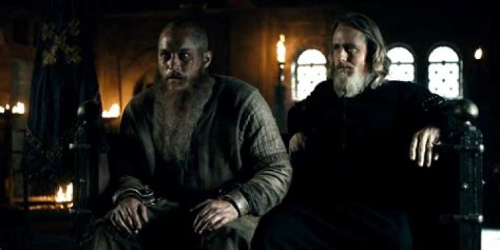 Ragnar at King Ecbert's mercy before he gets killed in Vikings