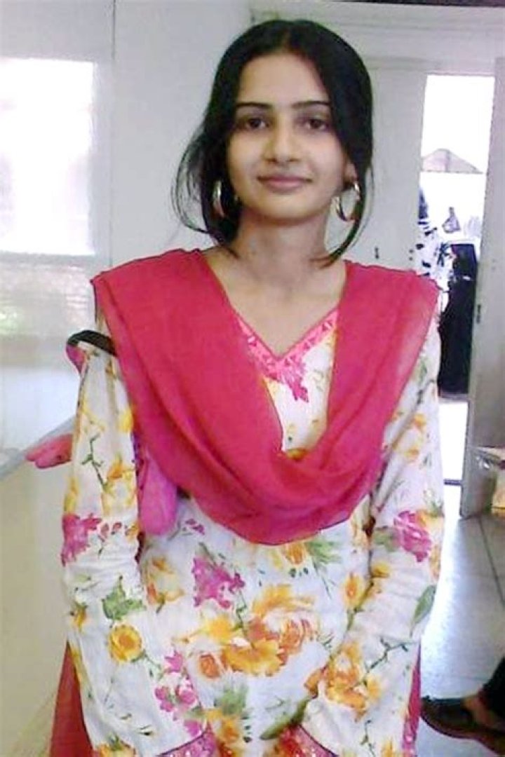 Sexy Pakistani Girls Photos Hot Desi Girls Pictures & Wallpapers