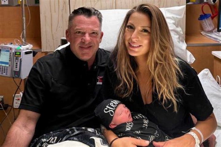 Tony Stewart's ExGirlfriend Jessica Zemken, Affairs, Marriage